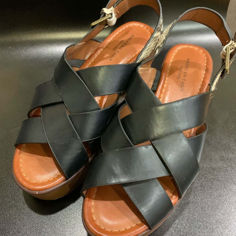 American eagle outfitter wooden wedge heel
